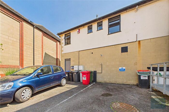 1 Bedroom Apartment To Rent In Littlebrook Centre, Melksham, SN12