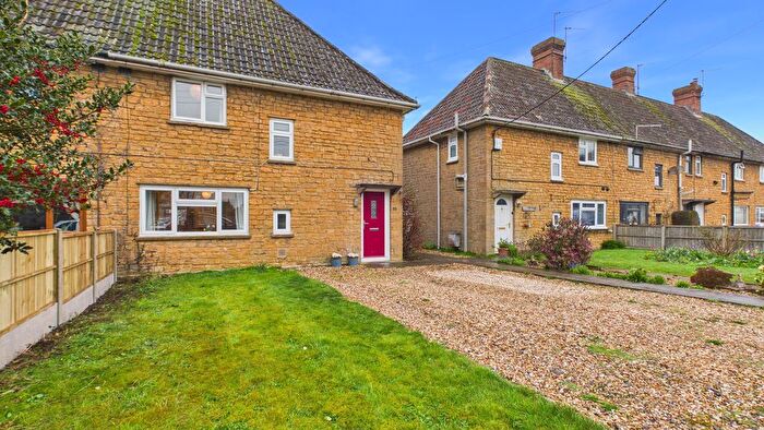 3 Bedroom End Of Terrace House For Sale In Langlands, Stoke-Sub-Hamdon, TA14