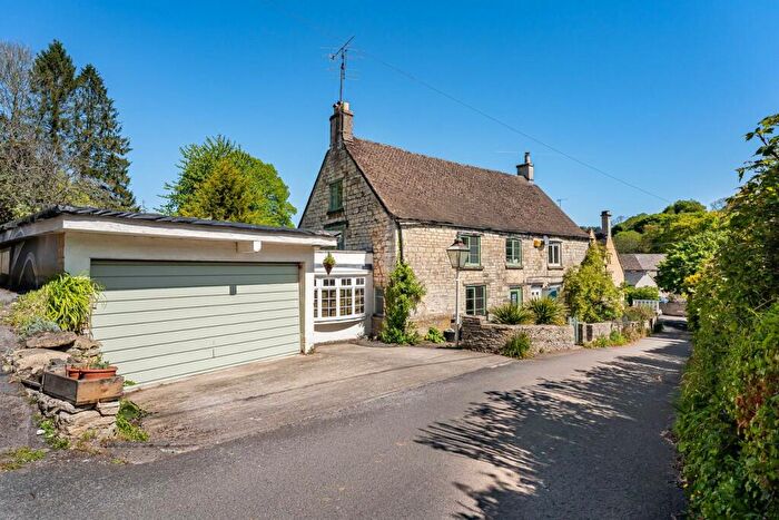 5 Bedroom Semi-Detached House For Sale In Convent Lane, South Woodchester, GL5