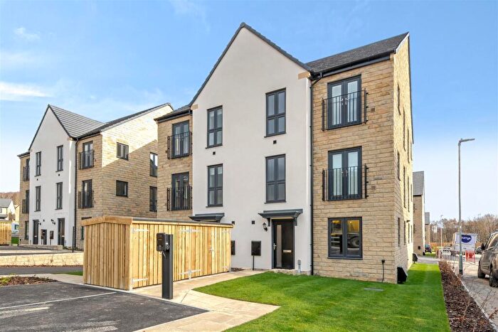 2 Bedroom Semi-Detached House To Rent In Spring Wood Lane, Woodside Vale, Horsforth, LS16