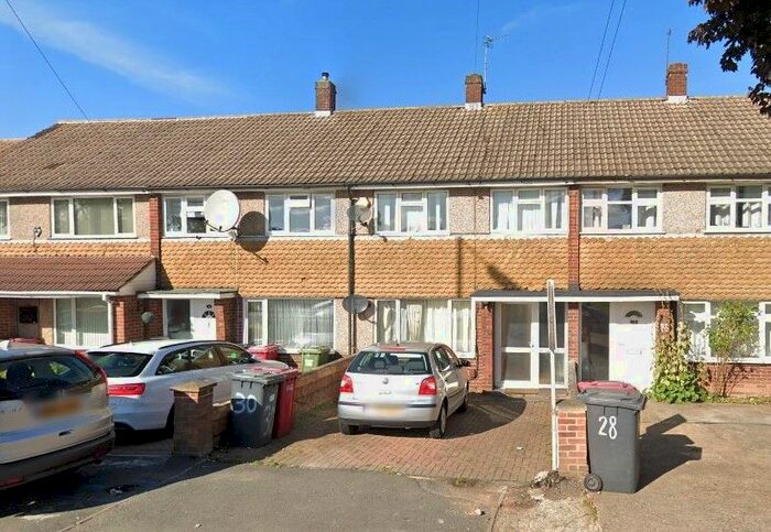 3 Bedroom Property To Rent In Northborough Road, Slough, SL2