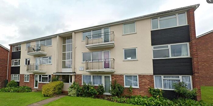 3 Bedroom Flat To Rent In Stratfield Road, Borehamwood, WD6