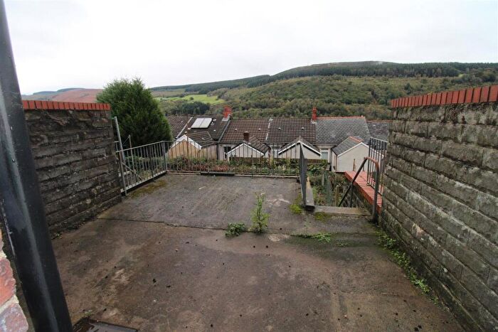 2 Bedroom House For Sale In Ty'r Felin Street, Mountain Ash, CF45