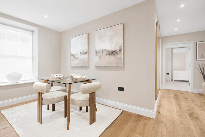 2 Bedroom Apartment For Sale In Tooke House Apartments, Hertford Town Centre, SG14
