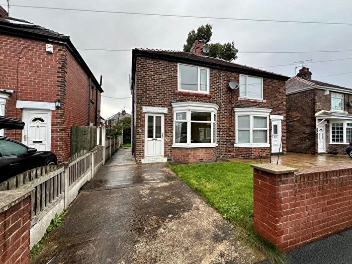 2 Bedroom Semi Detached House For Sale In Shakespeare Avenue, Sprotbrough, Doncaster, DN5