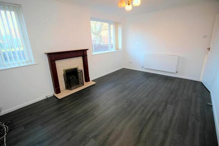 3 Bedroom Semi-Detached House To Rent In Lovat Walk, Kempston, Bedford, MK42