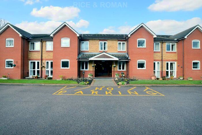 1 Bedroom Flat To Rent In Royston Court, Hinchley Wood, KT10