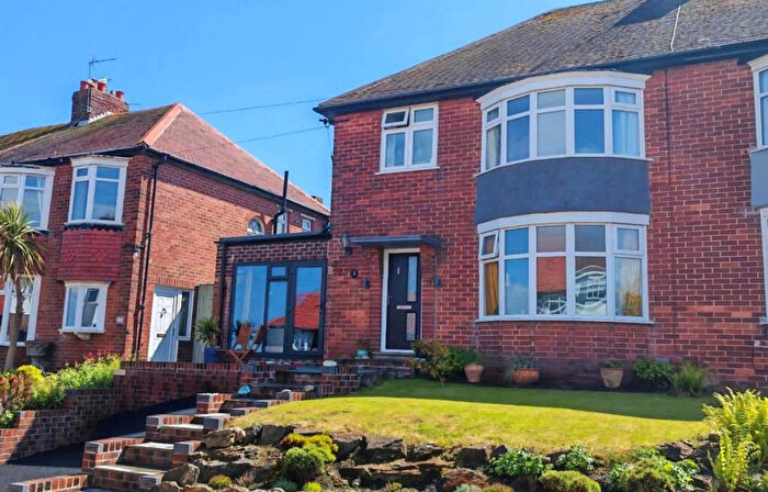 4 Bedroom Semi-Detached House For Sale In Seaburn Hill, Sunderland, SR6