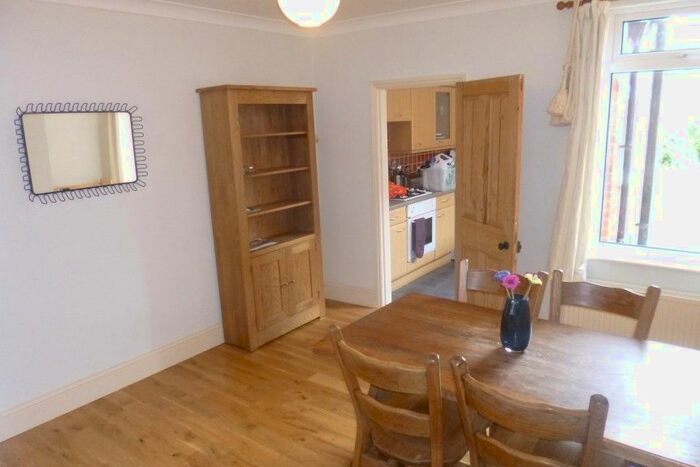 2 Bedroom Semi-Detached House To Rent In Willoughby Street, Beeston, NG9