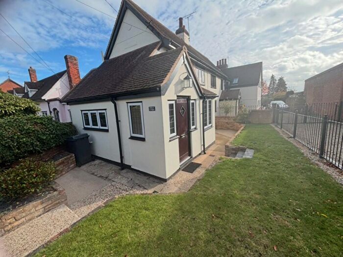 1 Bedroom Cottage To Rent In Main Road, Howe Street, CM3