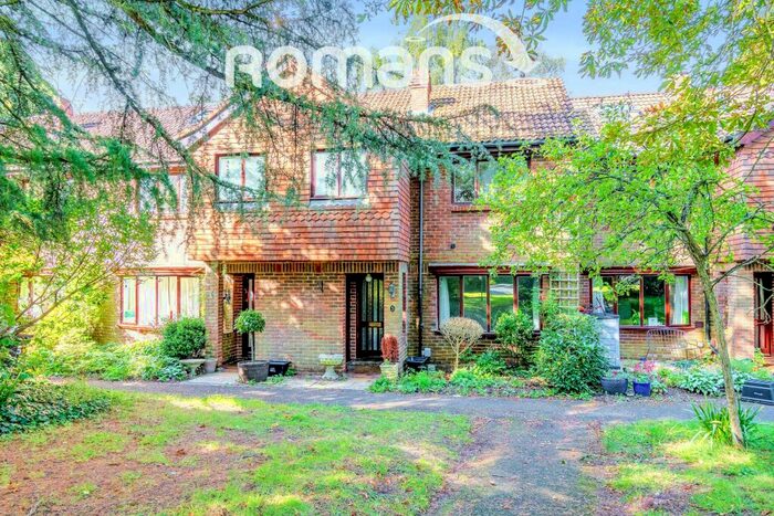 3 Bedroom Terraced House To Rent In Denham Close, Winchester, SO23