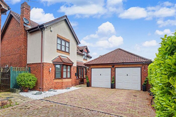 4 Bedroom Detached House For Sale In Cranfleet Way, Long Eaton, NG10