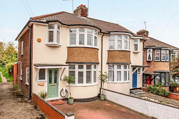 3 Bedroom Semi-Detached House For Sale In Cuckoo Dene, Hanwell, London, W7