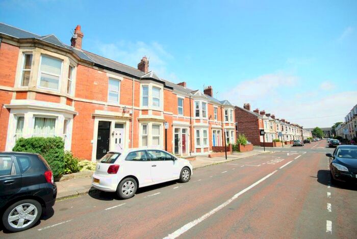 3 Bedroom Property To Rent In Glenthorn Road, NE2