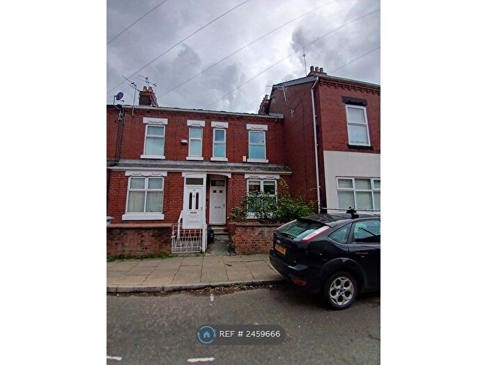 3 Bedroom Terraced House To Rent In Walter Street, Old Trafford, Manchester, M16