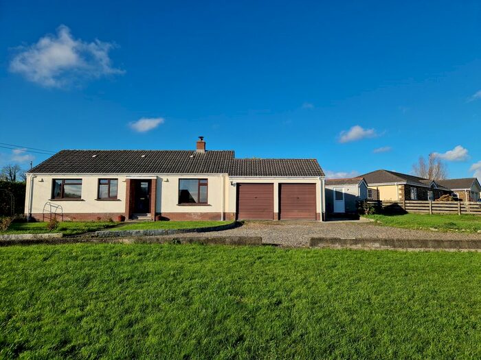 3 Bedroom Detached Bungalow To Rent In Bratton Clovelly, Okehampton, EX20