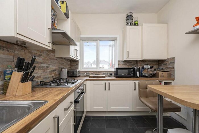 1 Bedroom Flat For Sale In Highcroft Villas, Brighton, BN1