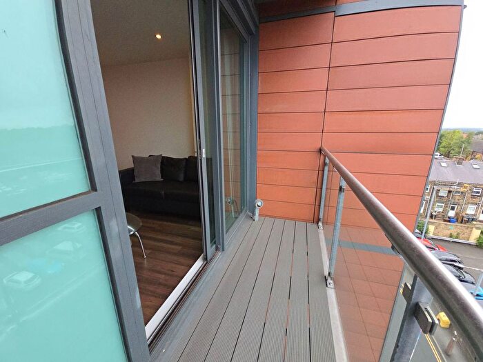 2 Bedroom Flat For Sale In Sackville Street, Barnsley, S70