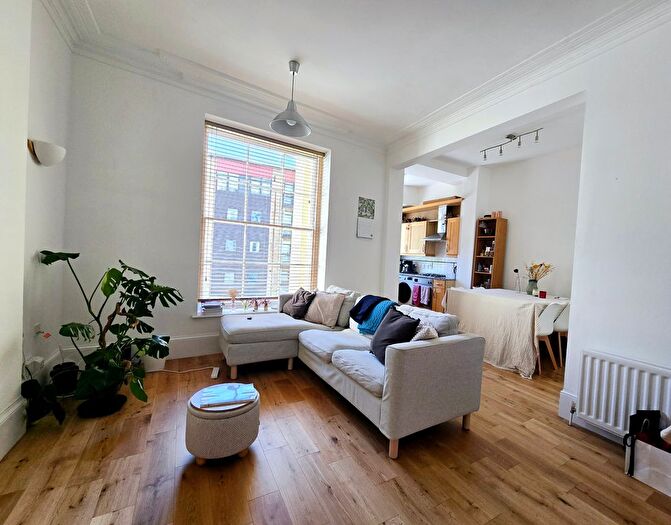 1 Bedroom Flat To Rent In Anchor Terrace, London Bridge, SE1