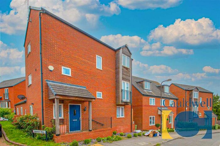 4 Bedroom Detached House To Rent In Turneys Drive, Wolverton Mill, Milton Keynes, MK12