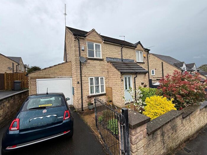 2 Bedroom Semi Detached House For Sale In Cavendish Road, Idle, Bradford, BD10