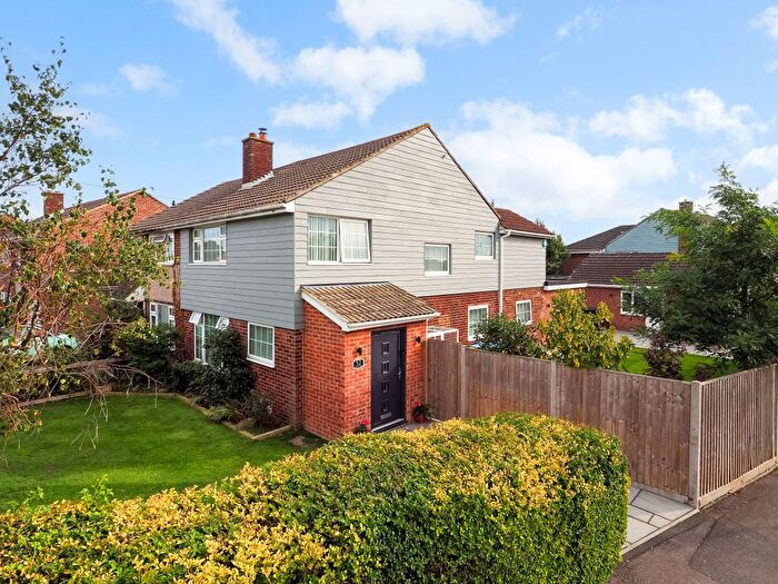 4 Bedroom Semi-Detached House For Sale In Cottes Way, Hill Head, PO14