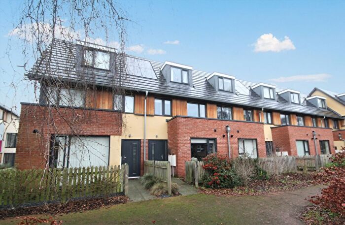 3 Bedroom Property To Rent In Le Safferne Gardens, Norwich, NR3