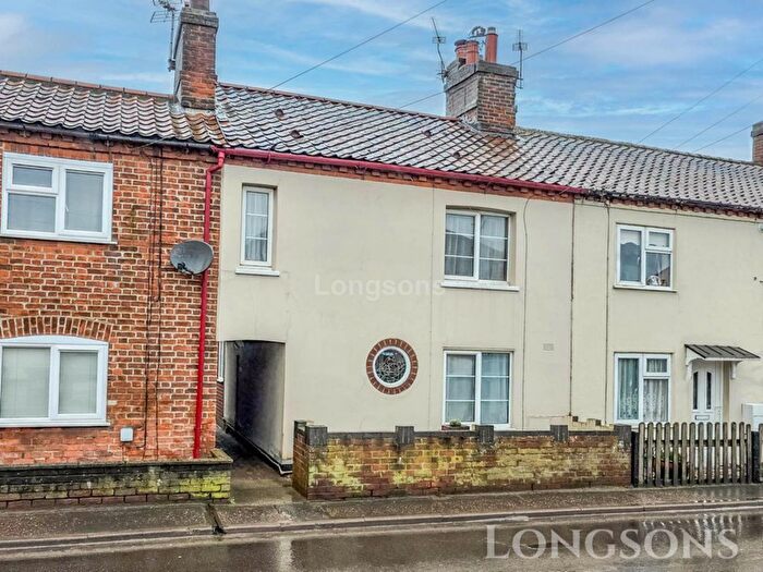 3 Bedroom Terraced House For Sale In Shipdham Road, Dereham, NR19