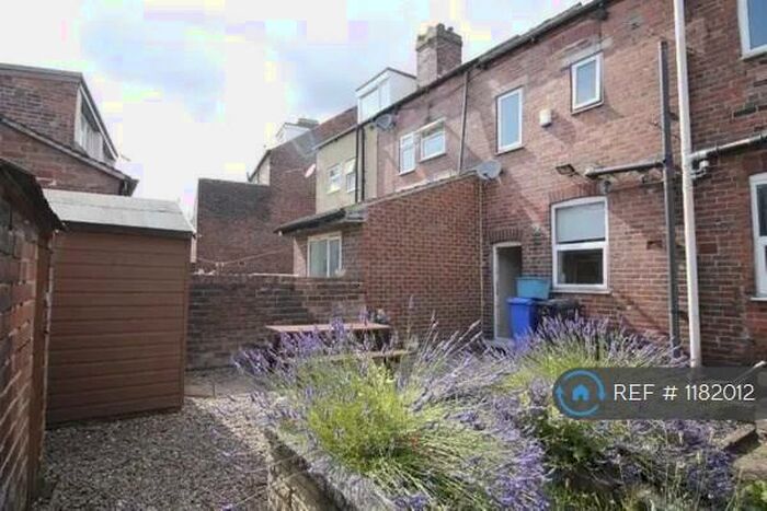 4 Bedroom Terraced House To Rent In Neil Rd, Sheffield, S11