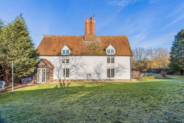 4 Bedroom Farmhouse To Rent In Hooks Cross, Watton At Stone, Hertford, SG14