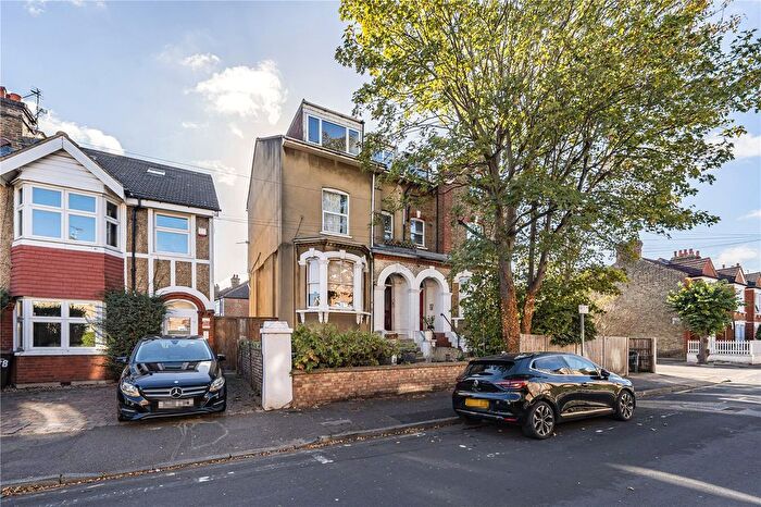1 Bedroom Flat For Sale In Park Road, Colliers Wood, SW19