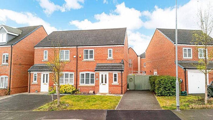 3 Bedroom Semi Detached House For Sale In Vulcan Park Way, Newton-Le-Willows, Merseyside, WA12