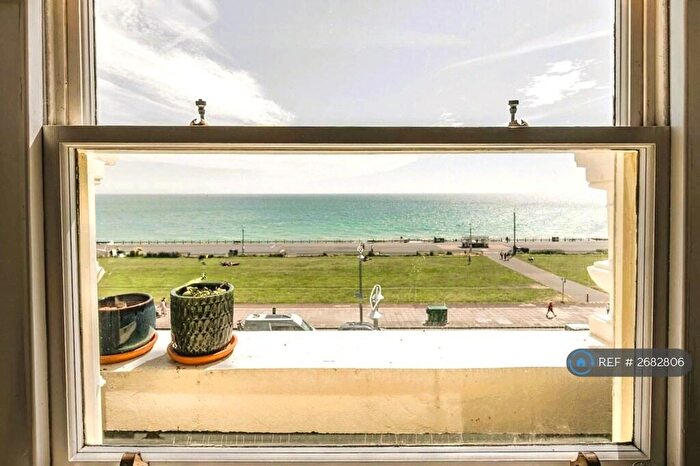 3 Bedroom Flat To Rent In Brunswick Terrace, Hove, BN3