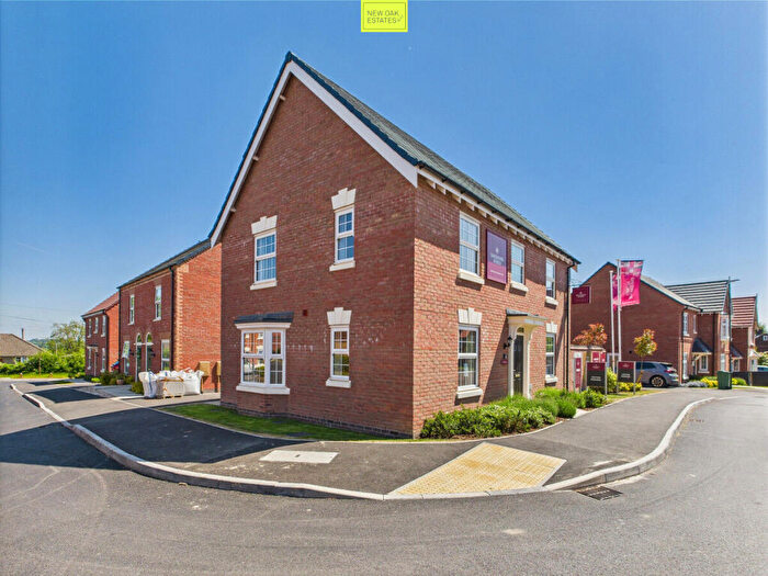 4 Bedroom Detached House For Sale In Padley Wood View, Morton, DE55