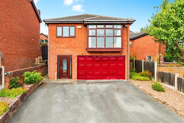 4 Bedroom Detached House For Sale In Ellavale Road, Elsecar, Barnsley, S74