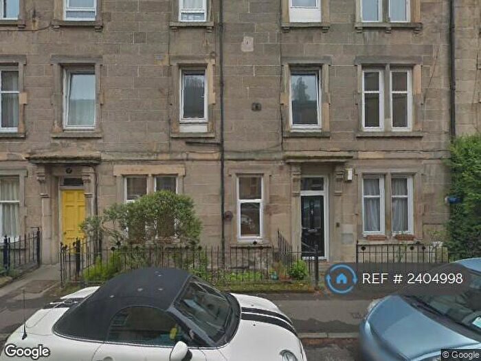 2 Bedroom Flat To Rent In Bryson Road, Edinburgh, EH11