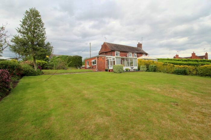 2 Bedroom Semi-Detached House For Sale In Comhampton, Dunhampton, Stourport-On-Severn, Worcestershire, DY13