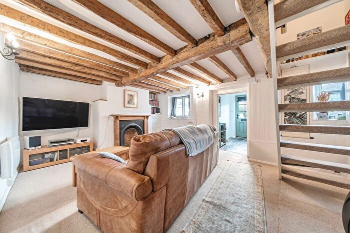 1 Bedroom Terraced House For Sale In Manor Lane, Shrivenham, Oxfordshire, SN6