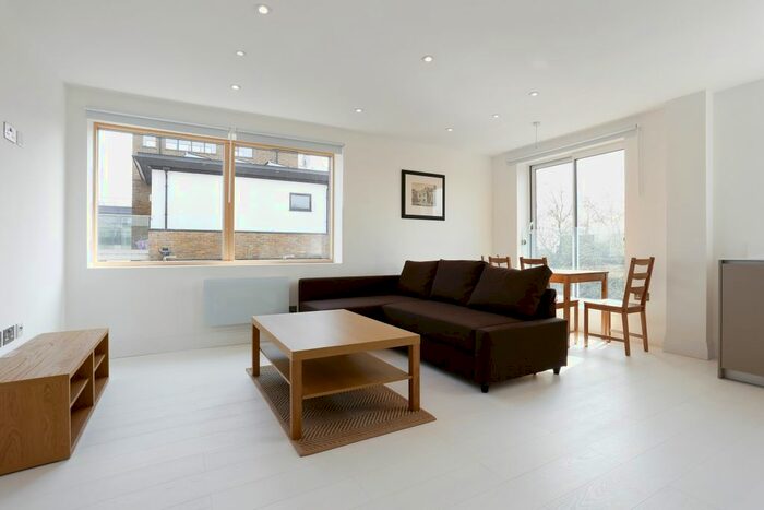 1 Bedroom Flat To Rent In Chiswick High Road, London, W4