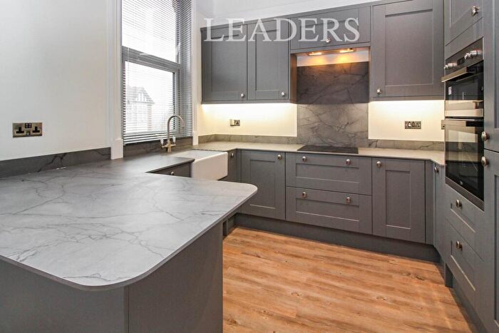 2 Bedroom Apartment To Rent In Priory Road, Kenilworth, CV8