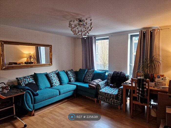 1 Bedroom Flat To Rent In Galton Court, London, NW9
