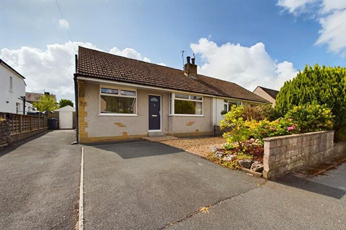 3 Bedroom Semi-Detached Bungalow To Rent In Croftlands, Warton, Carnforth, Lancashire, LA5