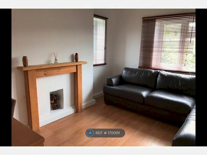 1 Bedroom Flat To Rent In Tuskar Street, Greenwich, SE10