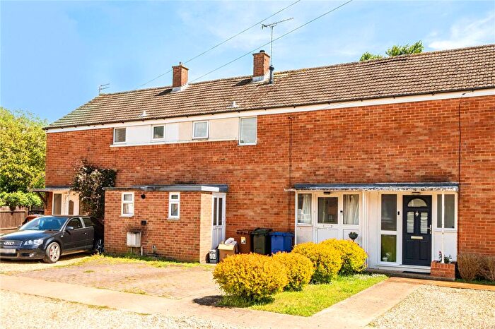 2 Bedroom Terraced House For Sale In Fairhaven Road, Bicester, OX27
