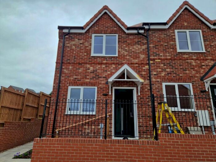 2 Bedroom House To Rent In Sandy Grove, Mansfield, NG18