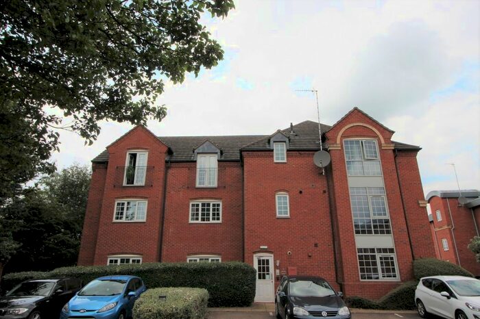2 Bedroom Flat To Rent In Caxton Court, Burton-On-Trent, Staffordshire, DE14