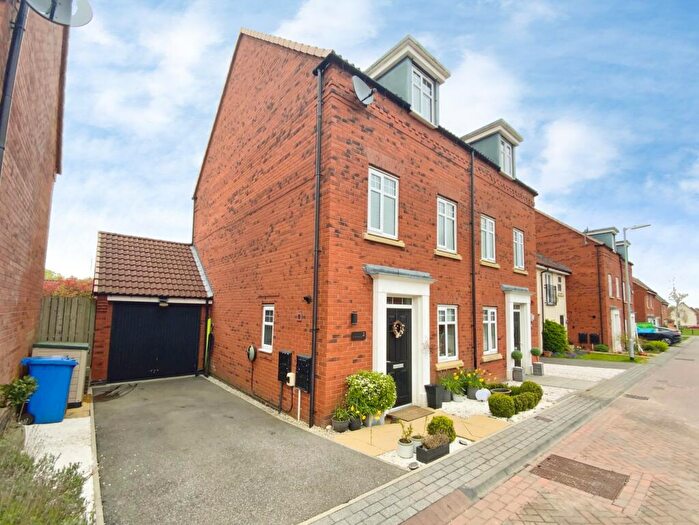3 Bedroom Semi Detached House For Sale In Molescroft, Beverley, HU17