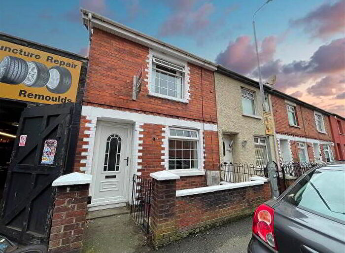 2 Bedroom End Of Terrace House For Sale In Beechmount Parade, Belfast, BT12