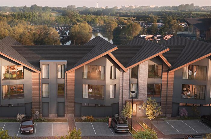 3 Bedroom Apartment For Sale In Mercia Marina, Willington, DE65