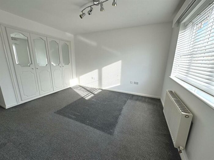 4 Bedroom Detached House For Sale In Aspen Close, Middlestone Moor, Spennymoor, DL16